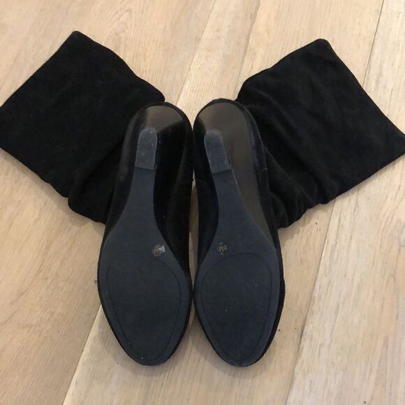 Alex Marie Women’s Half-Calf Black Suede Wedge Boot (6M) - Picture 4 of 5